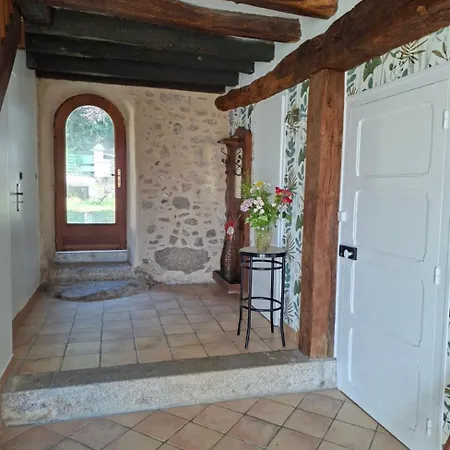 Domaine De La Bréssandière Habitación en casa particular Châtillon-sur-Thouet
