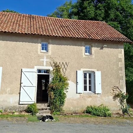 Habitación en casa particular Domaine De La Bréssandière *