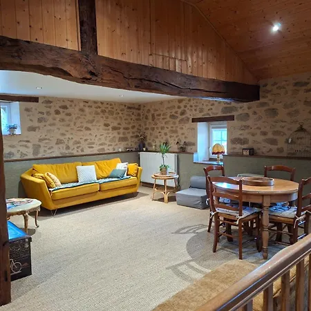 Domaine De La Bréssandière Habitación en casa particular *