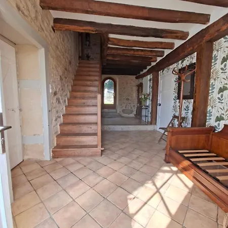 Domaine De La Bréssandière Habitación en casa particular